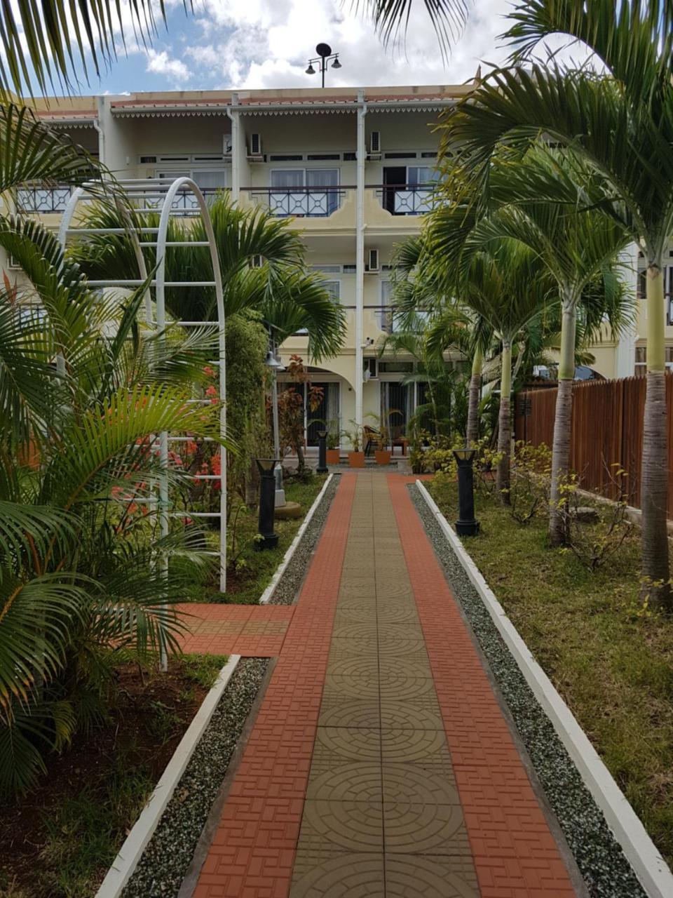West Coast View Studios & Appartment Flic en Flac Ngoại thất bức ảnh