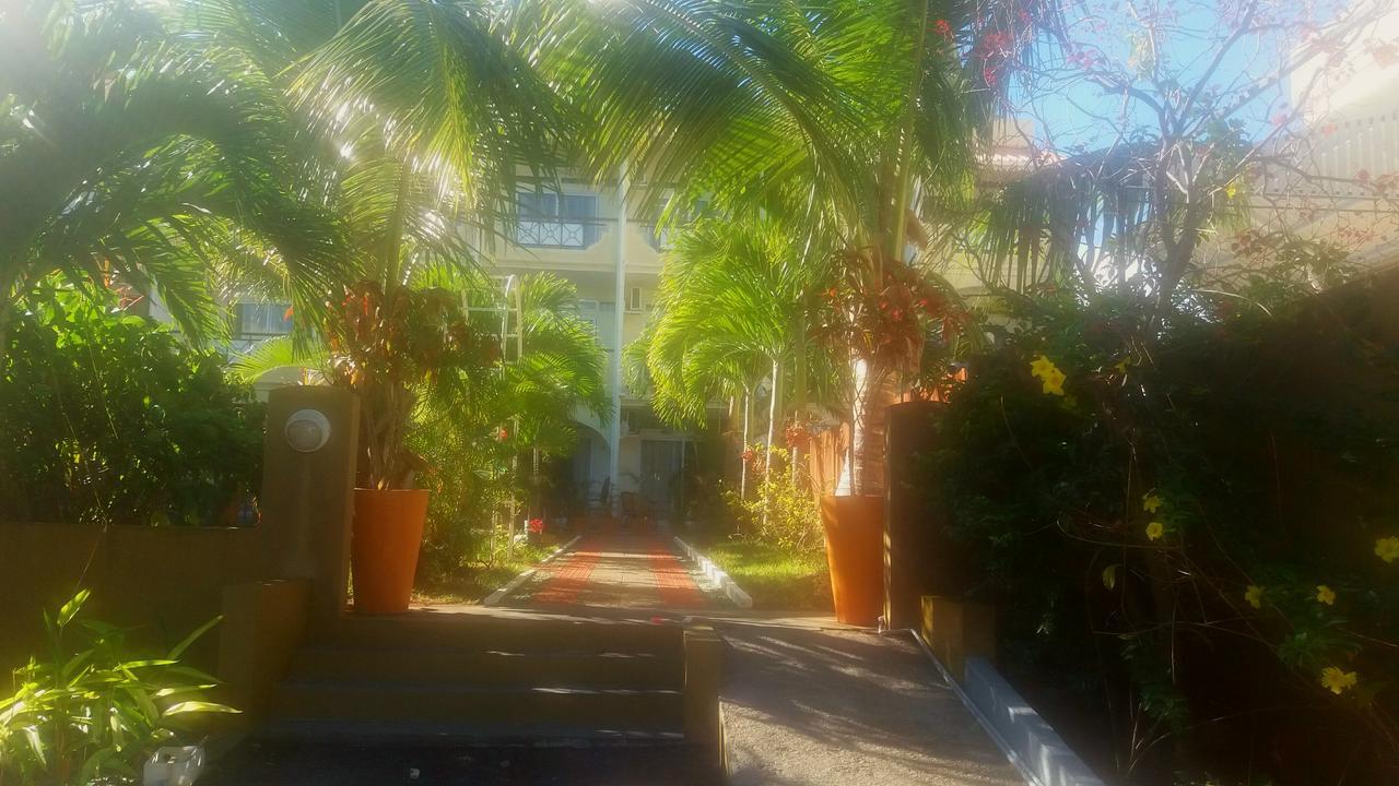 West Coast View Studios & Appartment Flic en Flac Ngoại thất bức ảnh