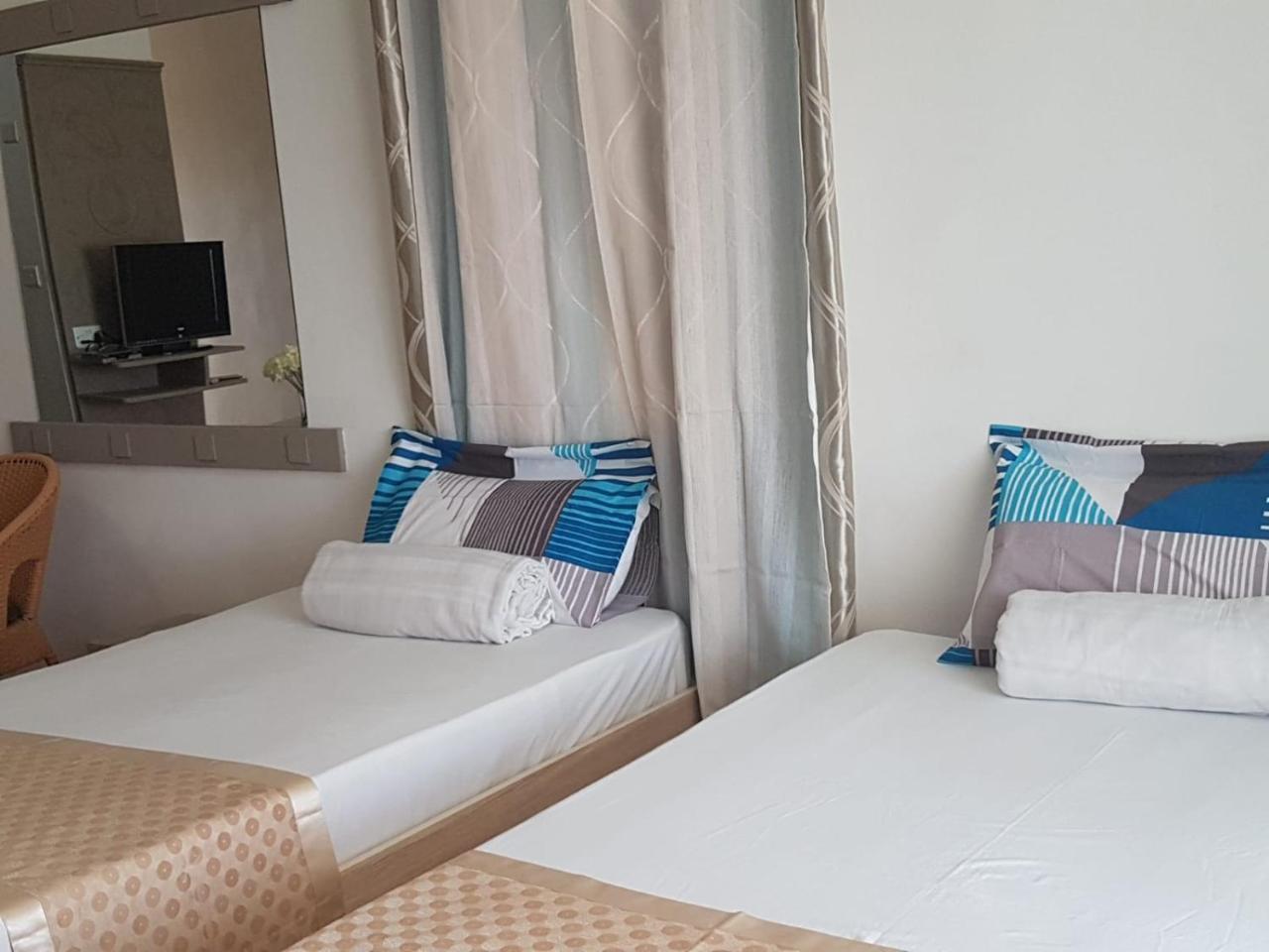 West Coast View Studios & Appartment Flic en Flac Ngoại thất bức ảnh